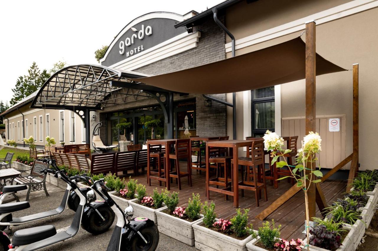 Garda Hotel Szombathely Buitenkant foto